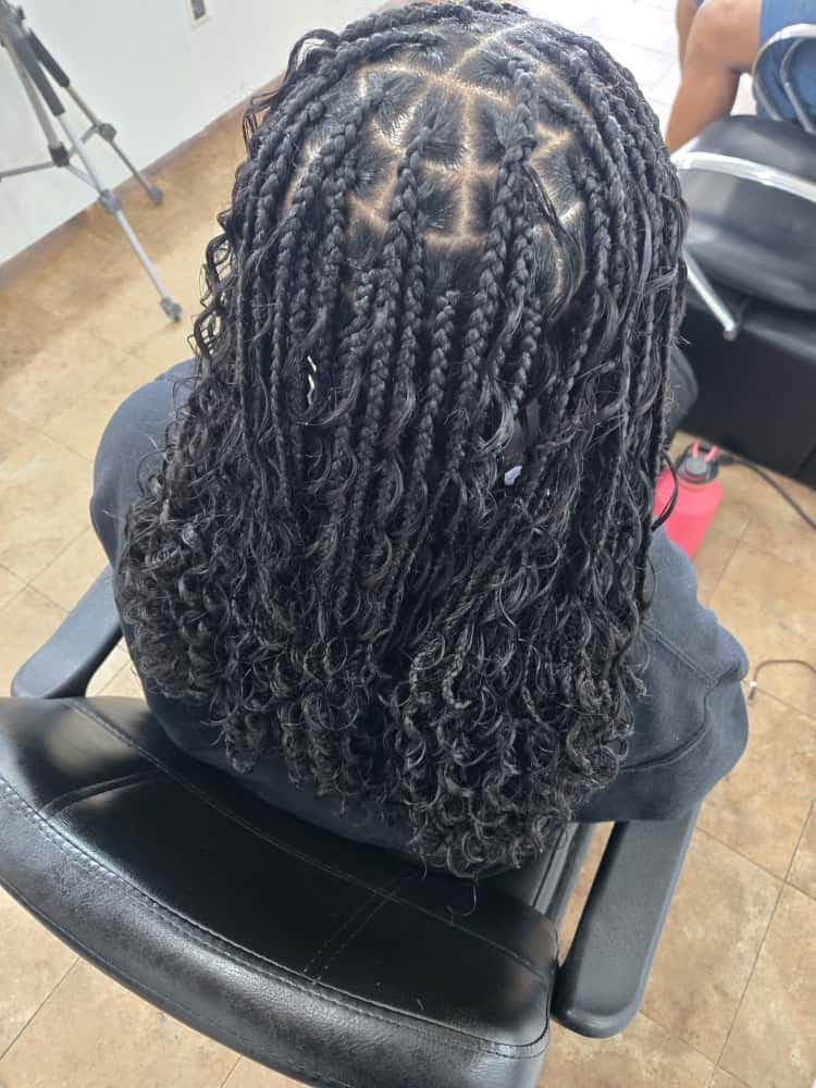 Goddess braids by Akwaba Hair Braiding