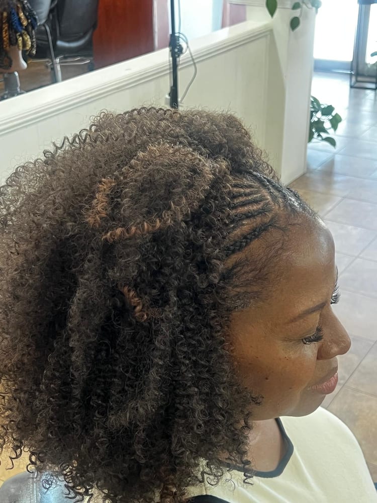 Women's crochet braids by Akwaba Hair Braiding