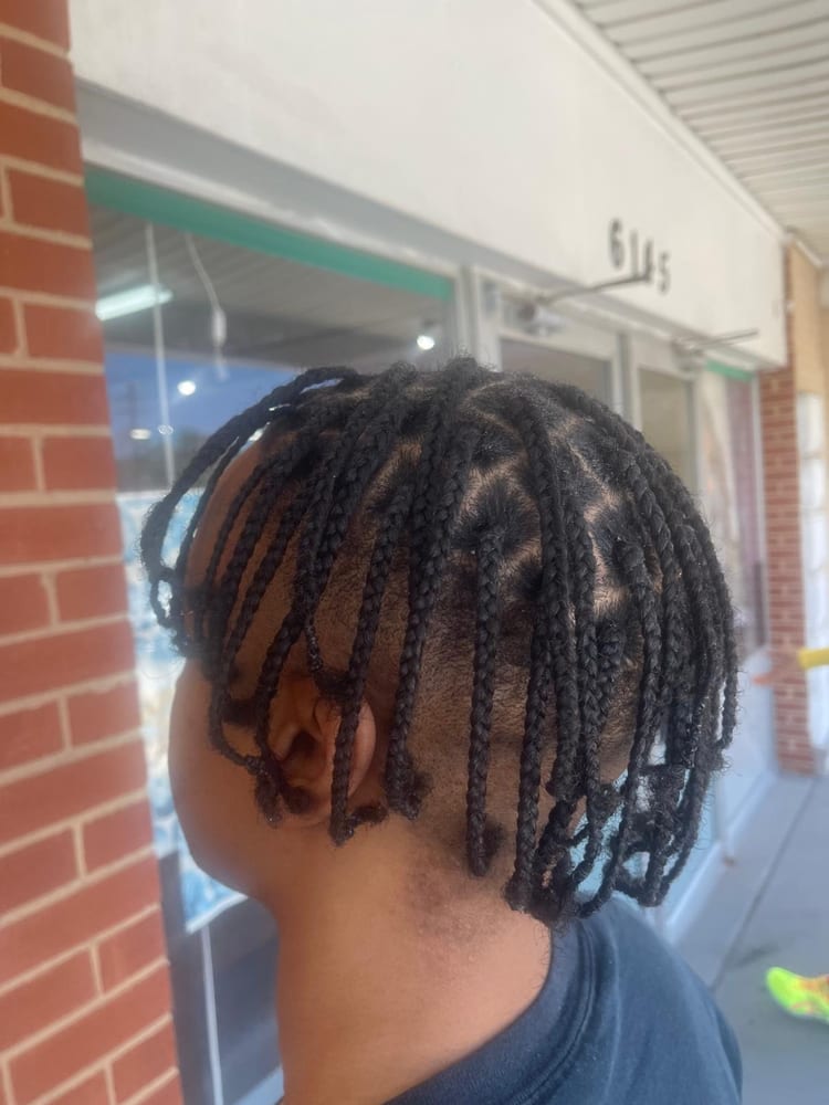 Men's box braids by Akwaba Hair Braiding